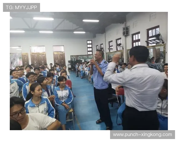 以无逆足球星为核心讲述坚持梦想与拼搏精神的励志故事