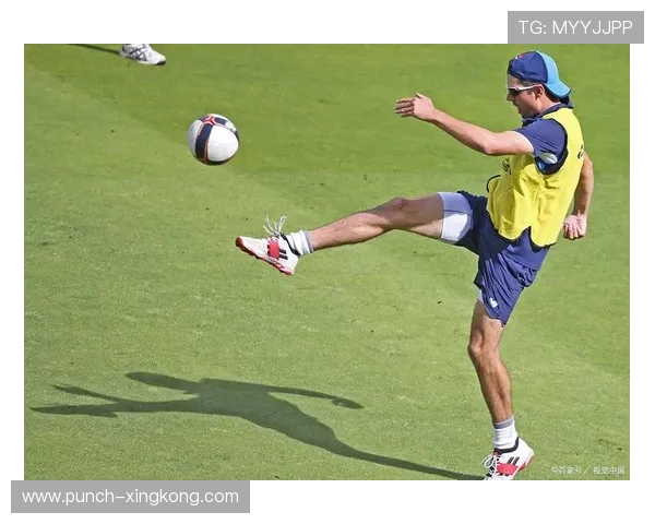 全球最帅足球球星高清图片合集 快来一睹他们的英俊风采