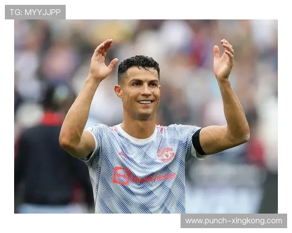 八号球星：掌握足球之道，风云独立称雄